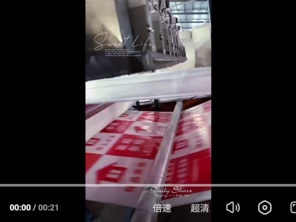 35公斤喷胶机在地膜复合线上的应用